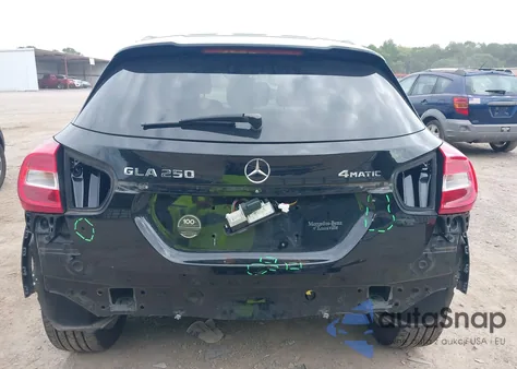 2018 Mercedes-Benz Gla 250 4Matic z USA, uszkodzony, nr VIN WDCTG4GB1JJ430021